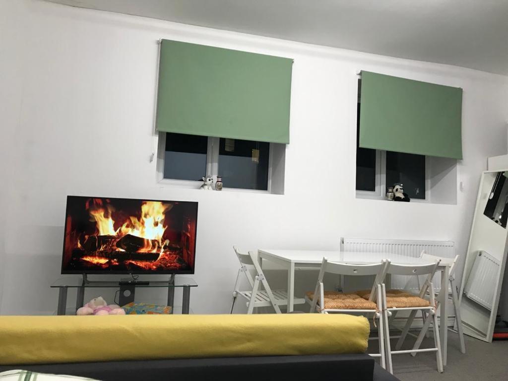 דירות Fabulous Flat In Heart Of לונדון מראה חיצוני תמונה