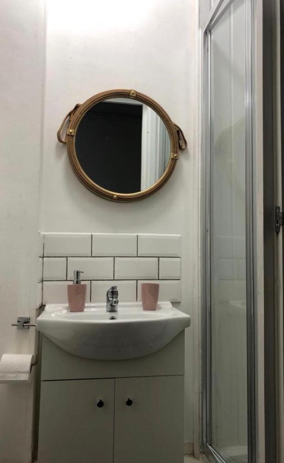 דירות Fabulous Flat In Heart Of לונדון מראה חיצוני תמונה